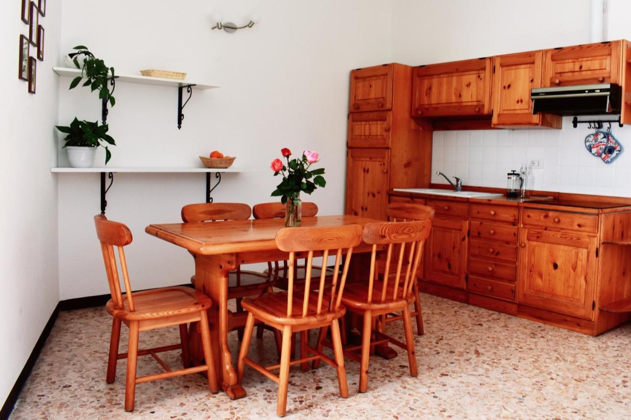 Agriturismo Conca Sandra - Farm Stay On Lake Como Perledo Pokój zdjęcie